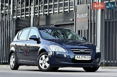 Kia Ceed  2009