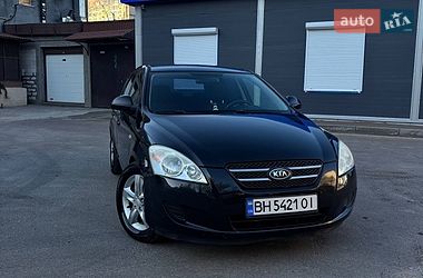 Kia Ceed  2008