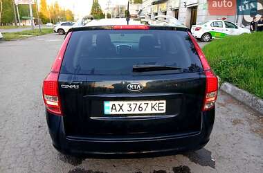 Kia Ceed  2009