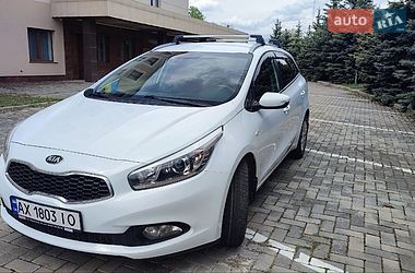 Kia Ceed  2013