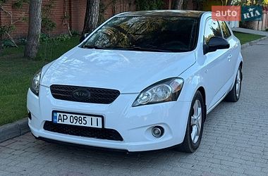 Kia Ceed  2009