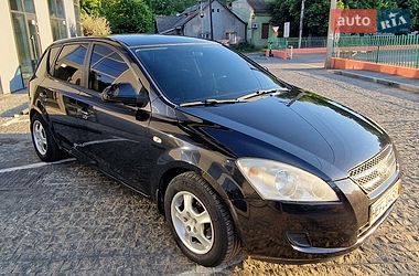 Kia Ceed  2008