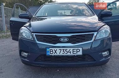Kia Ceed  2010