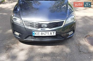 Kia Ceed  2009