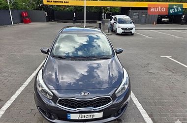 Kia Ceed  2013