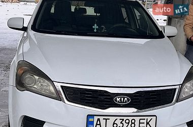 Kia Ceed  2011