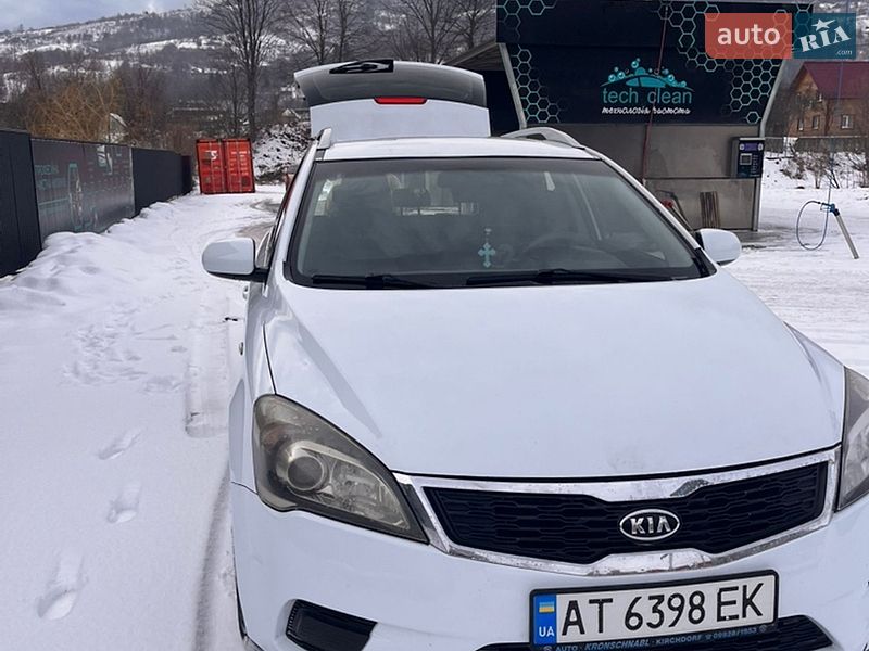 Универсал Kia Ceed 2011 в Ивано-Франковске