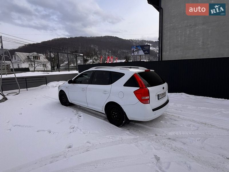 Универсал Kia Ceed 2011 в Ивано-Франковске