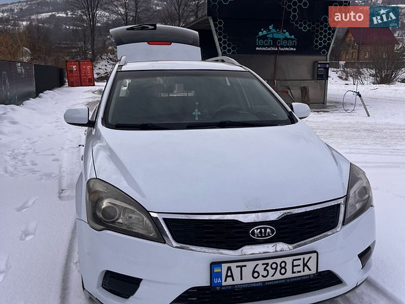 Универсал Kia Ceed 2011 в Ивано-Франковске
