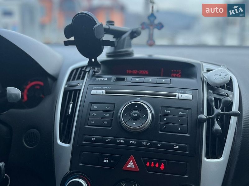 Универсал Kia Ceed 2011 в Ивано-Франковске
