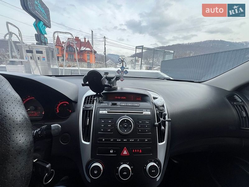Универсал Kia Ceed 2011 в Ивано-Франковске
