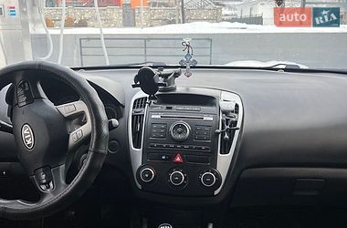 Универсал Kia Ceed 2011 в Ивано-Франковске
