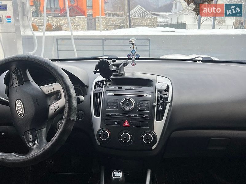 Универсал Kia Ceed 2011 в Ивано-Франковске