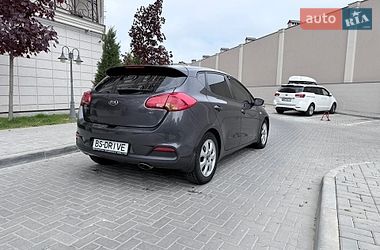 Kia Ceed  2014