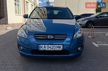 Kia Ceed  2010