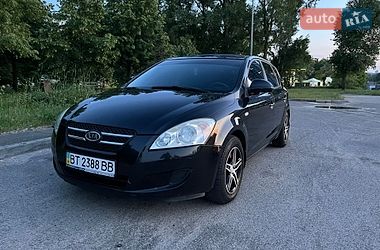Kia Ceed  2008
