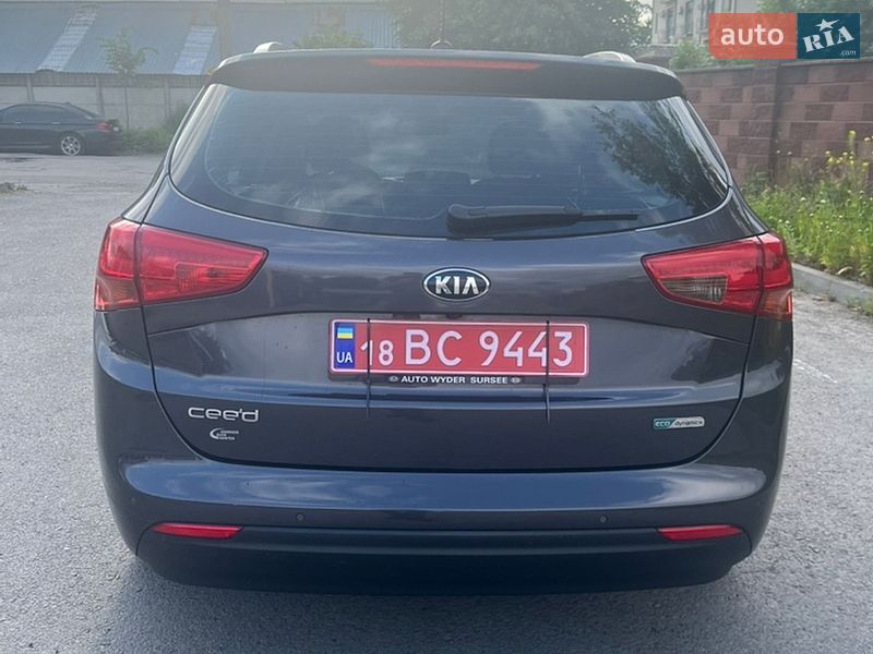 Универсал Kia Ceed 2014 в Ровно фото 5 Универсал Kia Ceed 2014 в Ровно