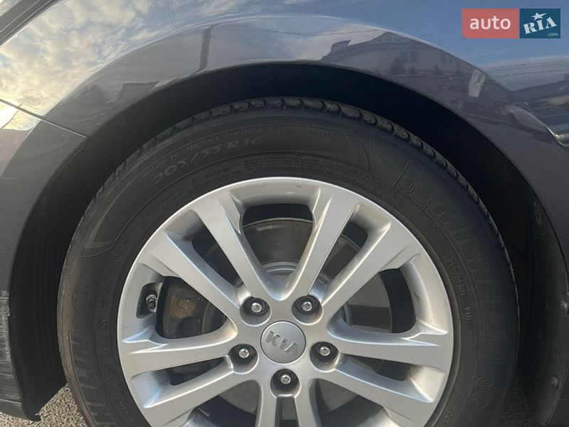 Универсал Kia Ceed 2014 в Ровно фото 14 Универсал Kia Ceed 2014 в Ровно