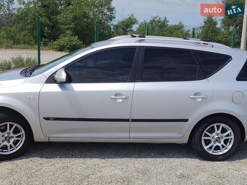 Універсал Kia Ceed 2008 в Запоріжжі фото 4 Універсал Kia Ceed 2008 в Запоріжжі