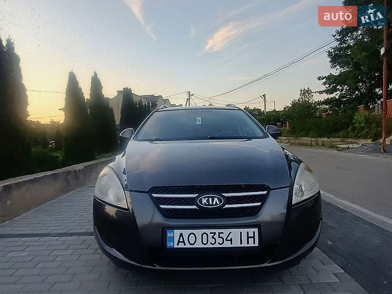Універсал Kia Ceed 2008 в Ужгороді