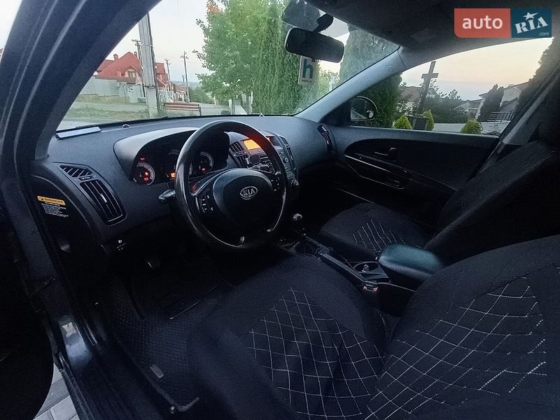 Універсал Kia Ceed 2008 в Ужгороді
