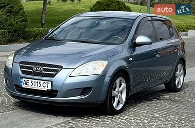 Kia Ceed  2007