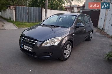 Kia Ceed  2007