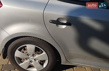 Хетчбек Kia Ceed 2009 в Львові фото 5 Хетчбек Kia Ceed 2009 в Львові