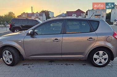 Хэтчбек Kia Ceed 2012 в Львове фото 2 Хэтчбек Kia Ceed 2012 в Львове