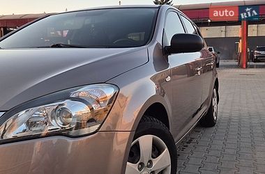 Хэтчбек Kia Ceed 2012 в Львове фото 3 Хэтчбек Kia Ceed 2012 в Львове