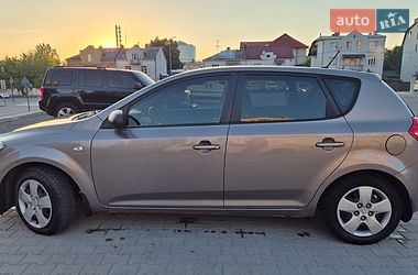 Хэтчбек Kia Ceed 2012 в Львове фото 4 Хэтчбек Kia Ceed 2012 в Львове
