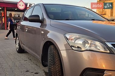 Хэтчбек Kia Ceed 2012 в Львове фото 5 Хэтчбек Kia Ceed 2012 в Львове