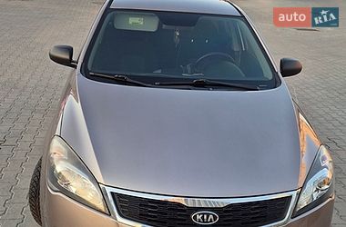 Хэтчбек Kia Ceed 2012 в Львове фото 9 Хэтчбек Kia Ceed 2012 в Львове