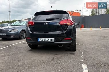 Хэтчбек Kia Ceed 2012 в Харькове