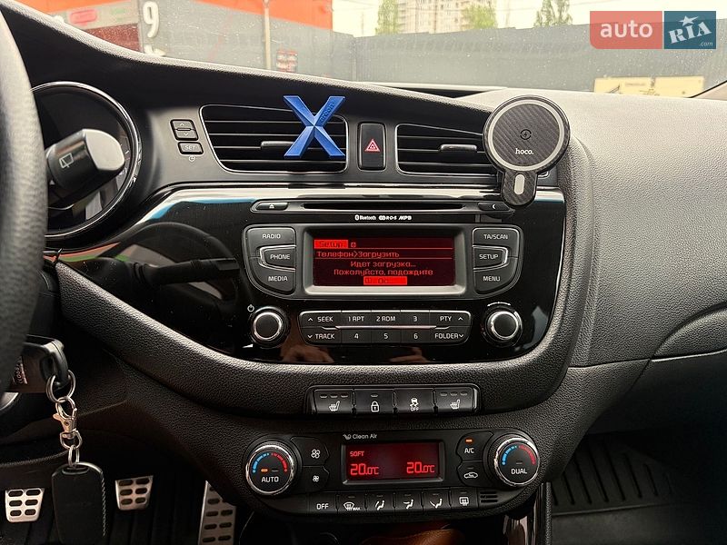 Хэтчбек Kia Ceed 2012 в Харькове