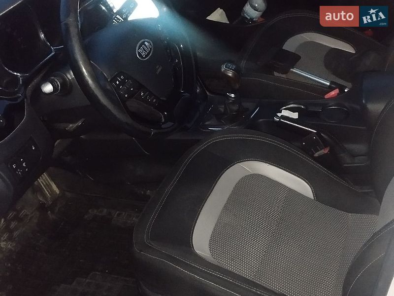 Хэтчбек Kia Ceed 2016 в Броварах фото 6 Хэтчбек Kia Ceed 2016 в Броварах
