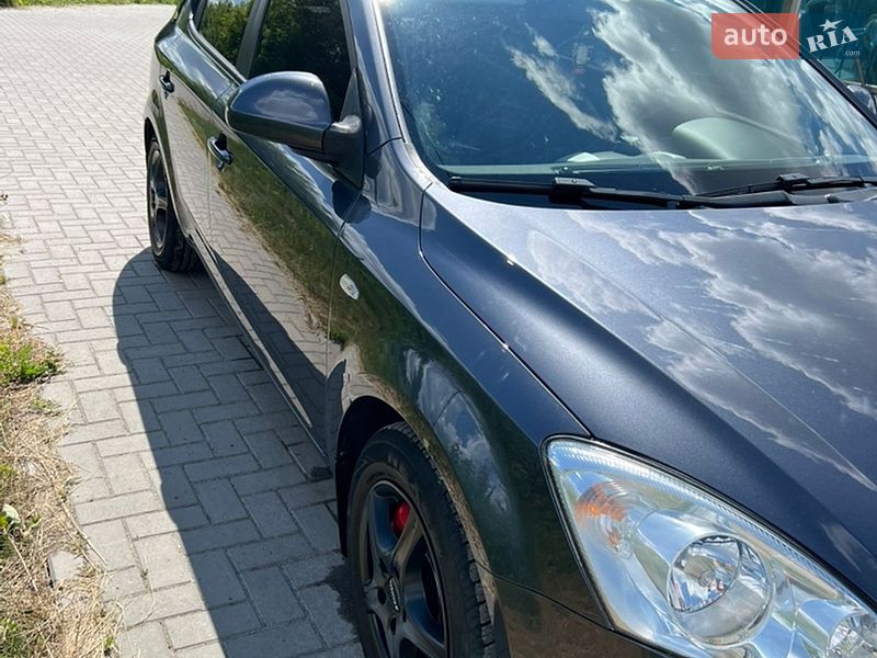 Хэтчбек Kia Ceed 2007 в Шепетовке