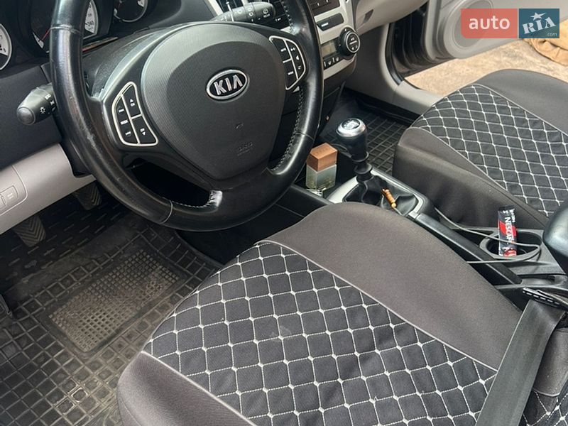 Хэтчбек Kia Ceed 2007 в Шепетовке