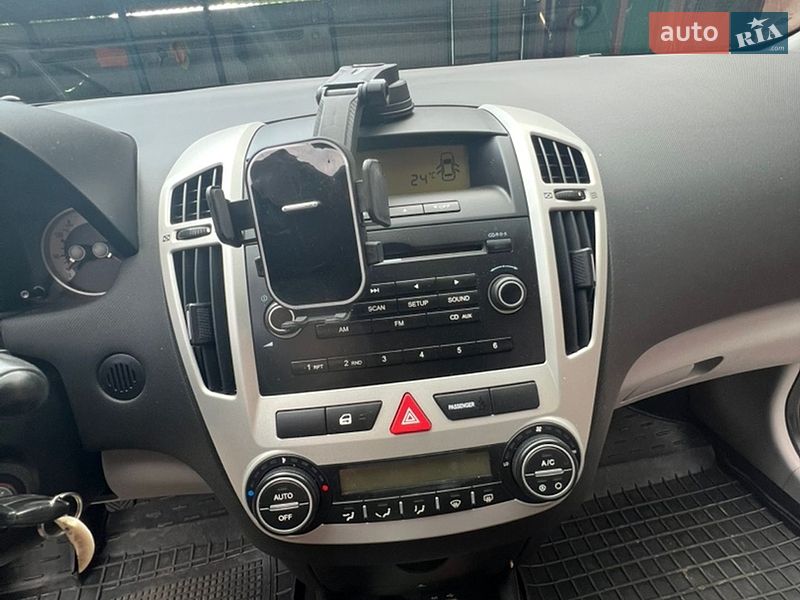Хэтчбек Kia Ceed 2007 в Шепетовке