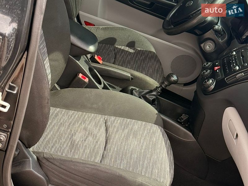 Хетчбек Kia Ceed 2008 в Ужгороді фото 13 Хетчбек Kia Ceed 2008 в Ужгороді