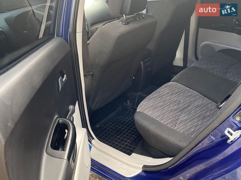 Хэтчбек Kia Ceed 2007 в Львове