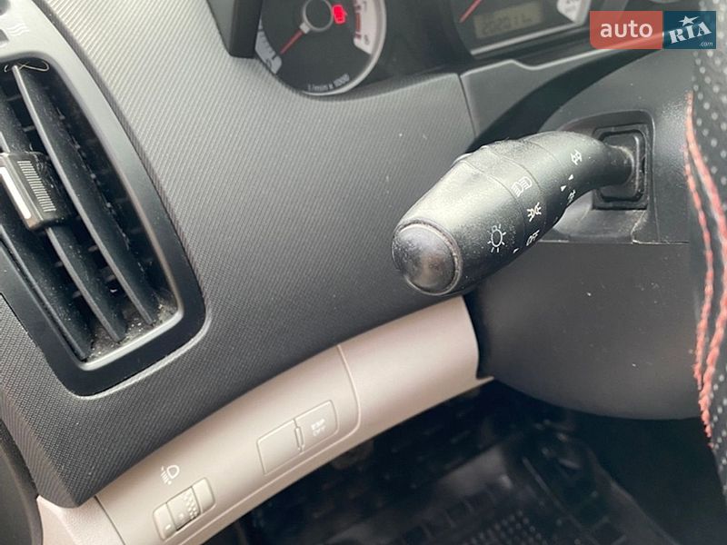 Хэтчбек Kia Ceed 2007 в Львове