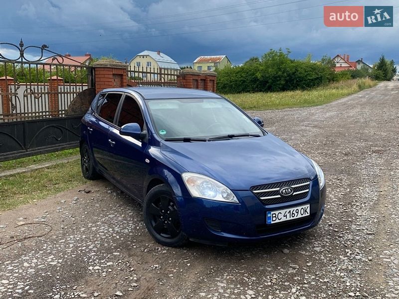 Хэтчбек Kia Ceed 2007 в Львове
