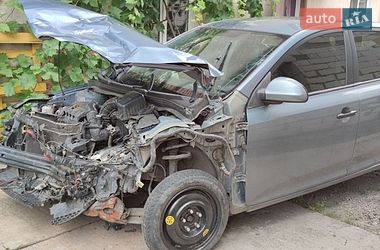 Kia Ceed  2008