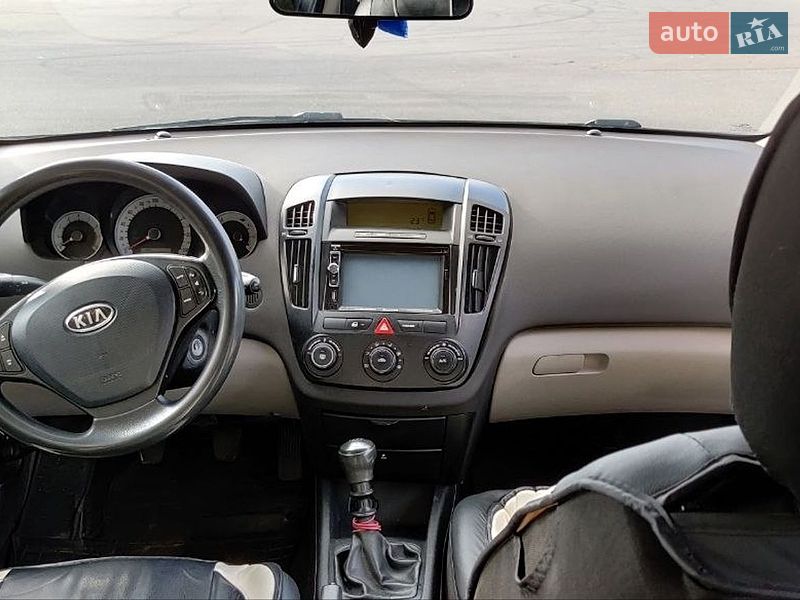 Хетчбек Kia Ceed 2008 в Києві