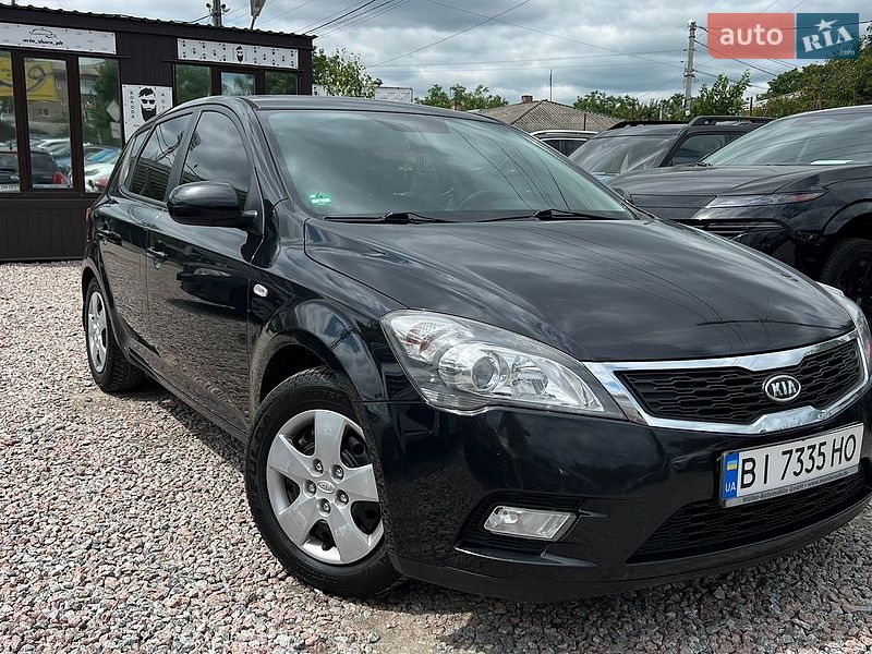 Хэтчбек Kia Ceed 2012 в Полтаве Хэтчбек Kia Ceed 2012 в Полтаве