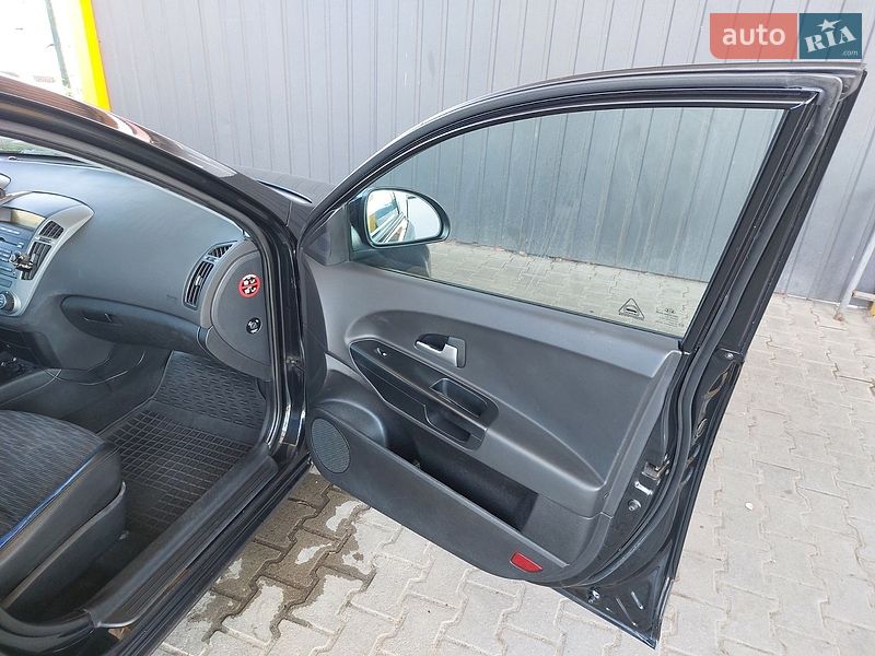 Универсал Kia Ceed 2007 в Хмельницком фото 13 Универсал Kia Ceed 2007 в Хмельницком