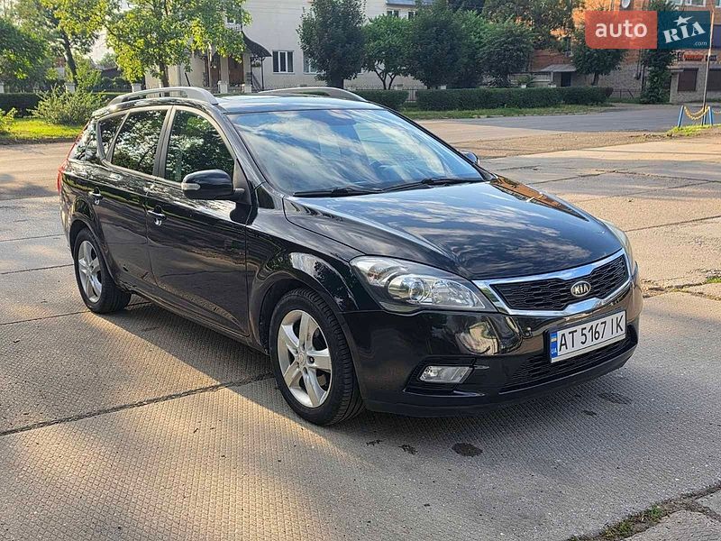 Універсал Kia Ceed 2011 в Коломиї