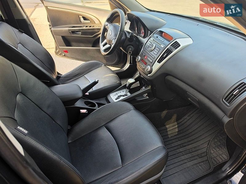 Універсал Kia Ceed 2011 в Коломиї