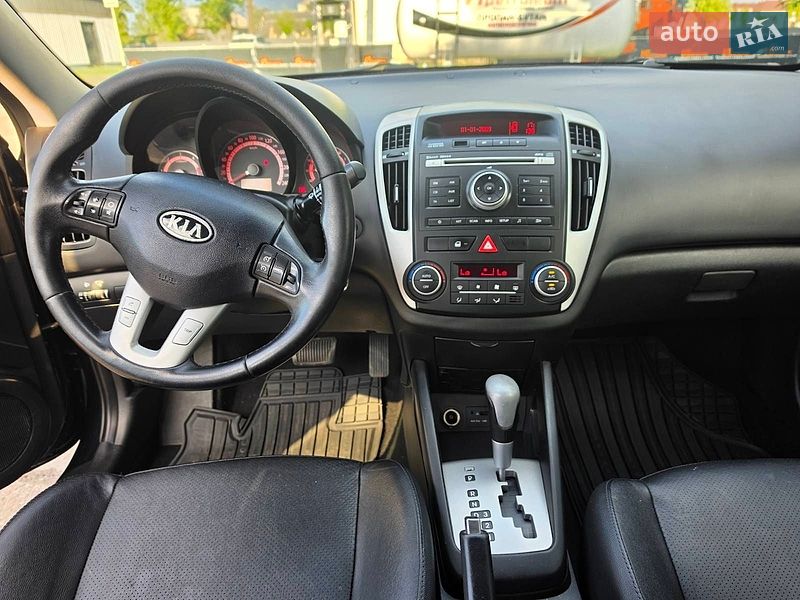Універсал Kia Ceed 2011 в Коломиї